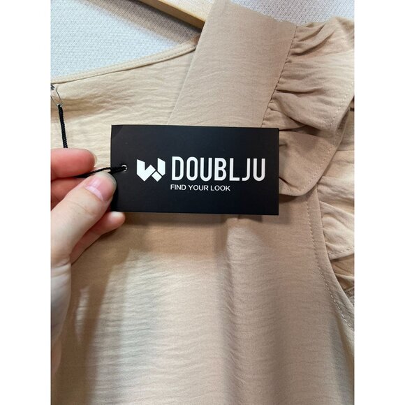 Doublju Women's V Neck Top Ruffled Short Sleeve Stretch Size L Beige Lightweight - Picture 3 of 13
